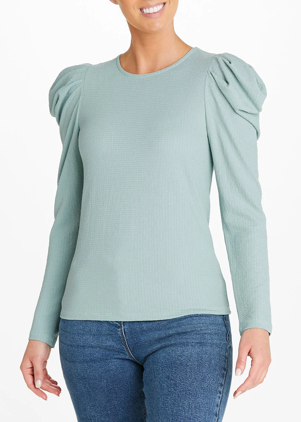 TRENDING   Winter Wardrobe